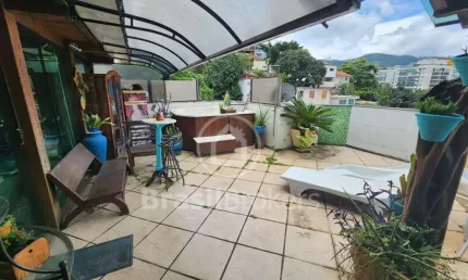 Cobertura Triplex à venda com 232,00m² e 3 quartos em Freguesia (Jacarepaguá), Rio de Janeiro - rj