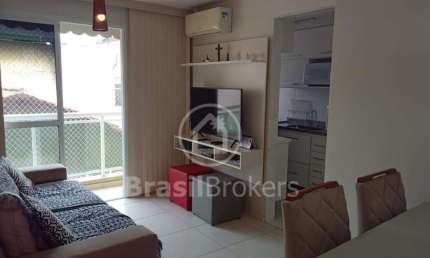 Apartamento 2 quartos no condomínio Sky na Freguesia-Jpa