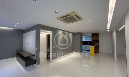 Excelente apartamento tipo Garden, no cobiçado Atelier Três Rios. Com área privativa (interna) de 120m2
