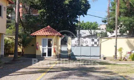 Casa em condomínio na taquara pertinho do centro! não perca essa oportunidade!!!
