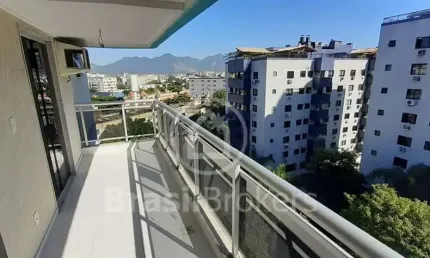 Surpreenda-se com esse imóvel irresistível próximo a comércio