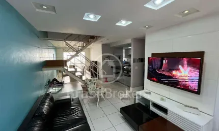 Casa em condomínio - 182m² - Freguesia - 4 suítes - 2 vagas