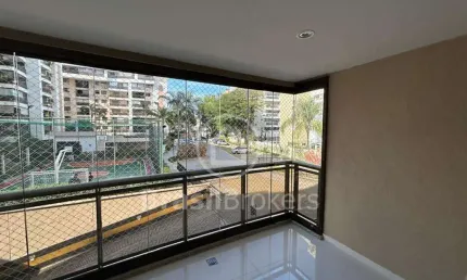 Condomínio atelier três rios: lindo apartamento todo reformado, 04 quartos, com total infraestrutura.