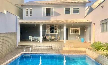 Casa à venda com 316,00m² e 3 quartos em Jardim Guanabara, Rio de Janeiro - rj