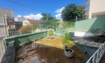 Casa com 461 m²  em área nobre do Jardim Guanabara!