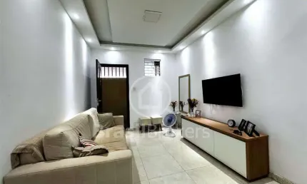 Apartamento reformado na Estrada do Galeão, em frente ao Hortifrúti !