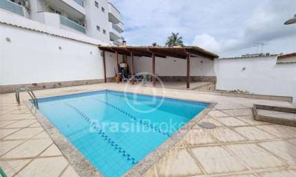 Casa à venda com 346,00m² e 4 quartos em Jardim Guanabara, Rio de Janeiro - rj