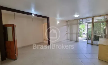 Casa maravilhosa 4 suítes com lazer completo Quebra Côco ao lado da Praça Oswaldo Bouças