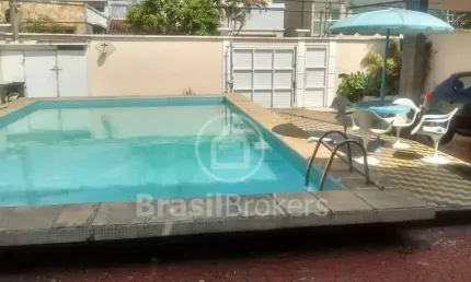 Casa à venda com 363,00m² e 3 quartos em Moneró, Rio de Janeiro - rj