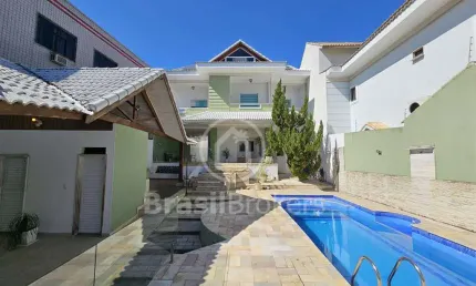 Casa de Condomínio Fechado, à venda com 286,00m² e 3 quartos em Jardim Carioca, Rio de Janeiro - rj
