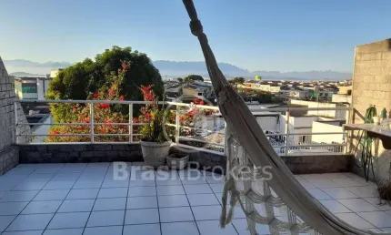 Casa à venda com 217,00m² e 3 quartos em Jardim Guanabara, Rio de Janeiro - rj