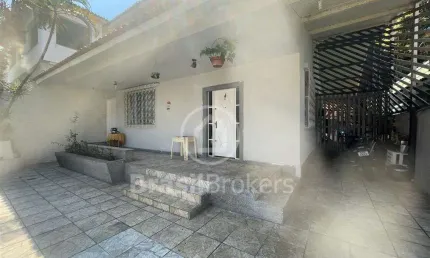 Casa à venda com 460,00m² e 6 quartos em Jardim Carioca, Rio de Janeiro - RJ