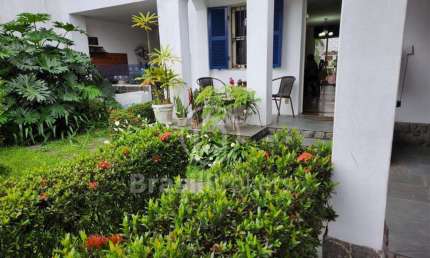 Casa à venda com 181,00m² e 5 quartos em Jardim Guanabara, Rio de Janeiro - rj
