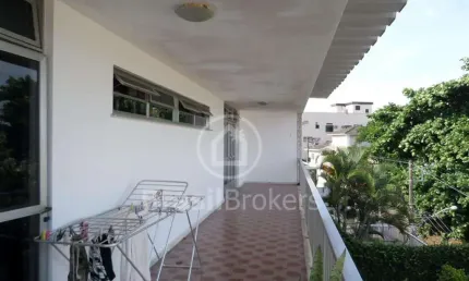 Casa à venda com 613,00m² e 5 quartos em Jardim Guanabara, Rio de Janeiro - rj