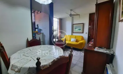 Apartamento de e 2 quartos, vista livre nos tijolinhos!
