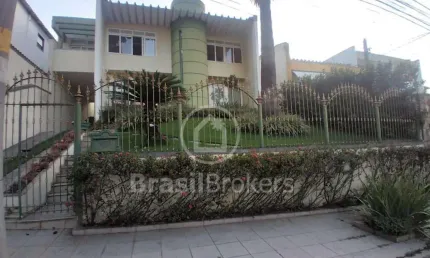 Casa à venda com 259,00m² e 3 quartos em Jardim Guanabara, Rio de Janeiro - rj