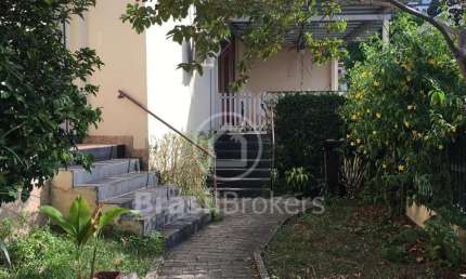 Casa à venda com 498,00m² e 4 quartos em Tauá, Rio de Janeiro - rj