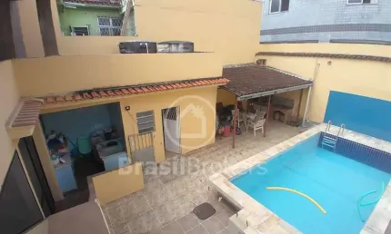 Casa à venda com 388,00m² e 4 quartos em Freguesia (Ilha do Governador), Rio de Janeiro - rj
