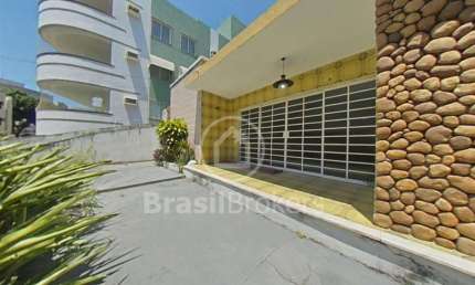 Casa à venda com 560,00m² 3 quartos e piscina próximo a rua Cambaúba clinica Procor