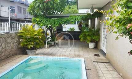 Casa de Condomínio à venda com 157,00m² e 3 quartos em Jardim Guanabara, Rio de Janeiro - rj