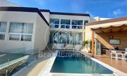 Casa à venda com 560,00m² e 4 quartos em Jardim Guanabara, Rio de Janeiro - rj