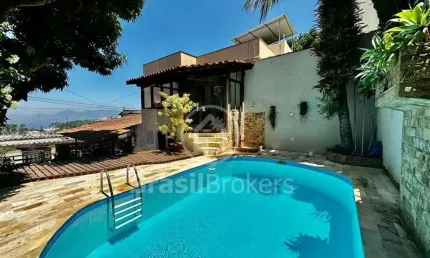 Casa à venda com 260,00m² e 4 quartos em Jardim Guanabara, Rio de Janeiro - rj