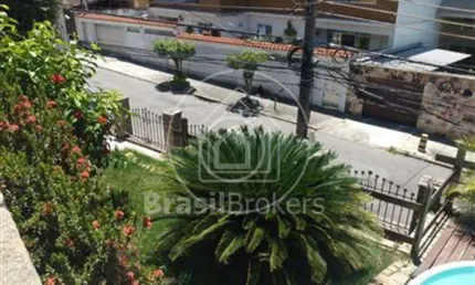 Casa à venda com 200,00m² e 3 quartos em Jardim Guanabara, Rio de Janeiro - rj