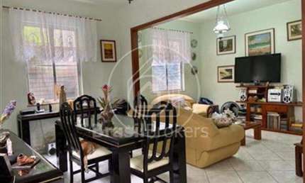 Casa à venda com 190,00m² e 3 quartos em Jardim Guanabara, Rio de Janeiro - rj