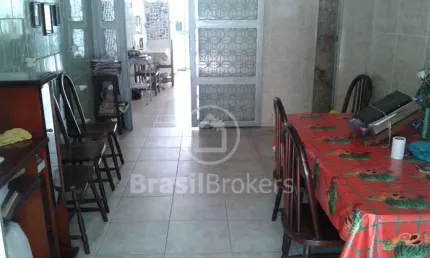 Casa à venda com 224,00m² e 5 quartos em Cocotá, Rio de Janeiro - rj