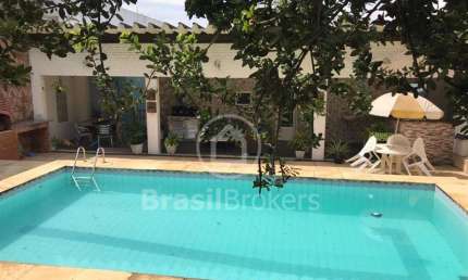 Casa à venda com 254,00m² e 3 quartos em Jardim Guanabara, Rio de Janeiro - rj