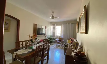 Ótimo apartamento dois quartos com dependência completa de empregada.