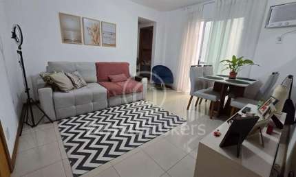 APARTAMENTO DE 1 QUARTO COM 45m² NA RIBEIRA EM PRÉDIO SEMINOVO COM VARANDA E ELEVADOR
