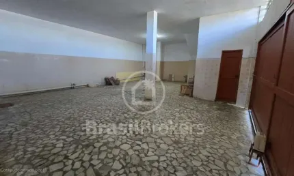 CASA BIFAMILIAR NO JARDIM GUANABARA - 5 QUARTOS - 395m²