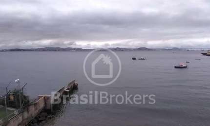 O apartamento dos seus sonhos na Ribeira espera por você!