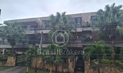 MARAVILHOSO APARTAMENTO A VENDA EM CONDOMÍNIO FECHADO