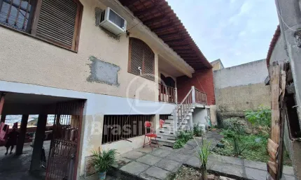 Casa à venda com 434,00m² e 6 quartos em Tauá, Rio de Janeiro - RJ