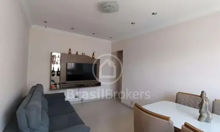 Oportunidade no Moneró ! Apartamento todo reformado | 2 quartos (1 suíte) | 62m² | R$ 260.000,00