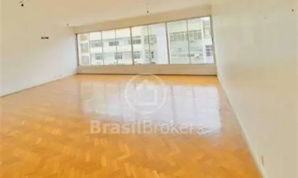 Apartamento à venda com 220,00m² e 4 quartos em Copacabana, Rio de Janeiro - rj