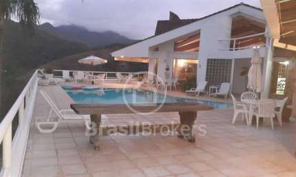 Casa de Condomínio à venda com 10553,00m² e 5 quartos em Cuiabá, Petrópolis - rj