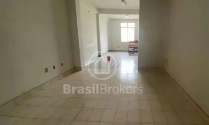 Prédio à venda na Rua Cirne Maia, Cachambi, Rio de Janeiro