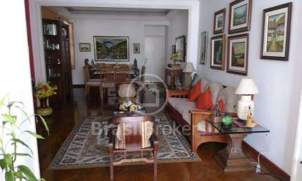 Apartamento à venda com 156,00m² e 3 quartos em Copacabana, Rio de Janeiro - rj