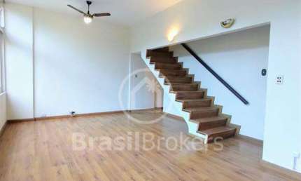Apartamento Duplex à venda com 107,00m² e 3 quartos em Botafogo.