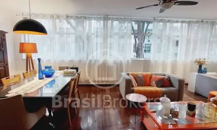 Amplo Apartamento à Venda na Rua Sá Ferreira – 3 Quartos, 1 por Andar, com Vaga na Escritura