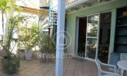 Cobertura duplex à venda na república do peru, em copacabana!