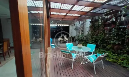 Casa com 4 quartos à venda na Rua Viúva Lacerda, Humaitá, Rio de Janeiro