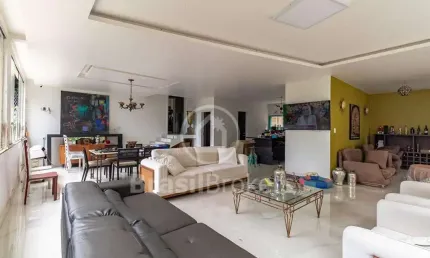 Excelente casa em são conrado ! rua tranquila e segura !