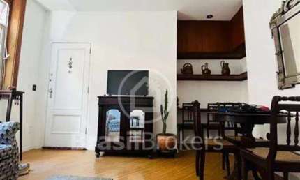 Imóvel no Leblon: Apartamento com 90m² e 3 quartos, sendo 1 suíte