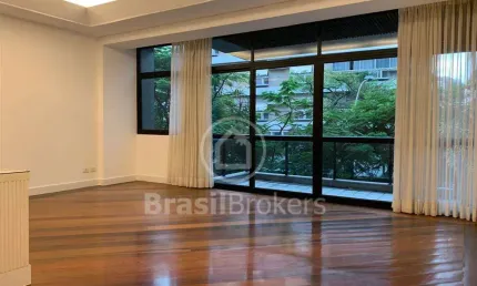 IPANEMA VARANDA SALA DE ESTAR JANTAR 2 SUITES DEPENDÊNCIAS GARAGEM