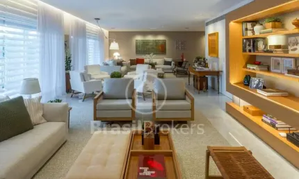 Apartamento luxo, reformado por arquiteto, semimobiliado, com 335 metros quadrados e finamente reformado,  à venda no Leblon!