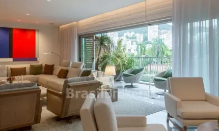 Apartamento luxuoso, reformado por arquiteto, semimobiliado, com 335 metros quadrados e finamente reformado,  à venda no leblon!